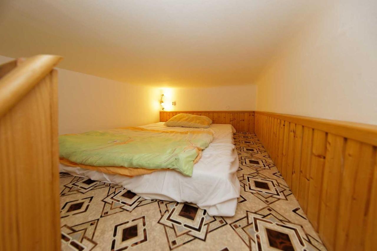Apartment Lublanska 48 Praha Bagian luar foto
