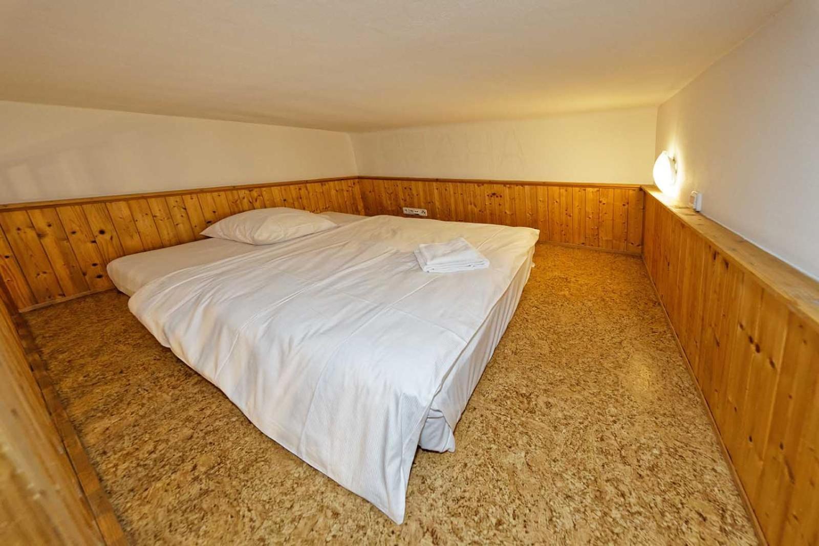 Apartment Lublanska 48 Praha Bagian luar foto