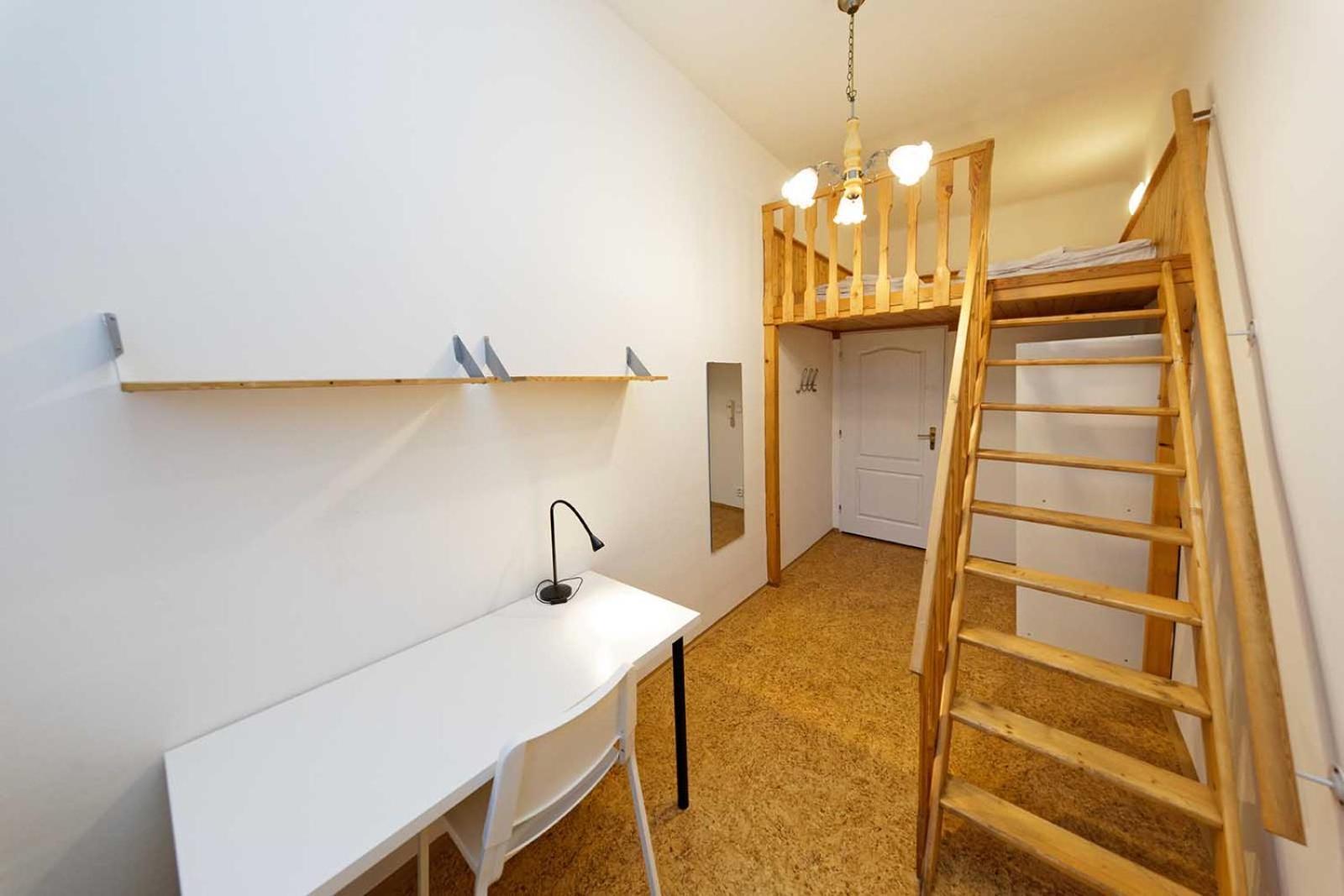 Apartment Lublanska 48 Praha Bagian luar foto